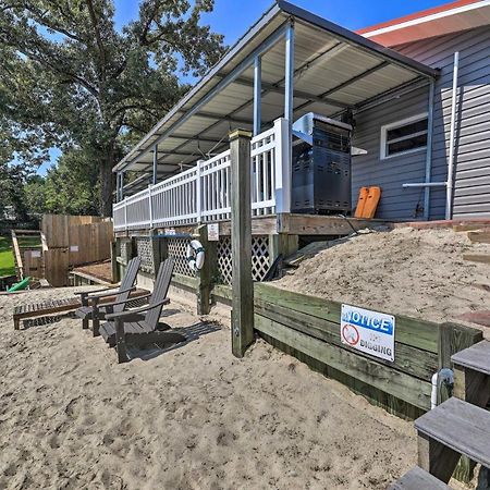 The Grey Goose Waterfront Home With Beach New Bern Exterior photo