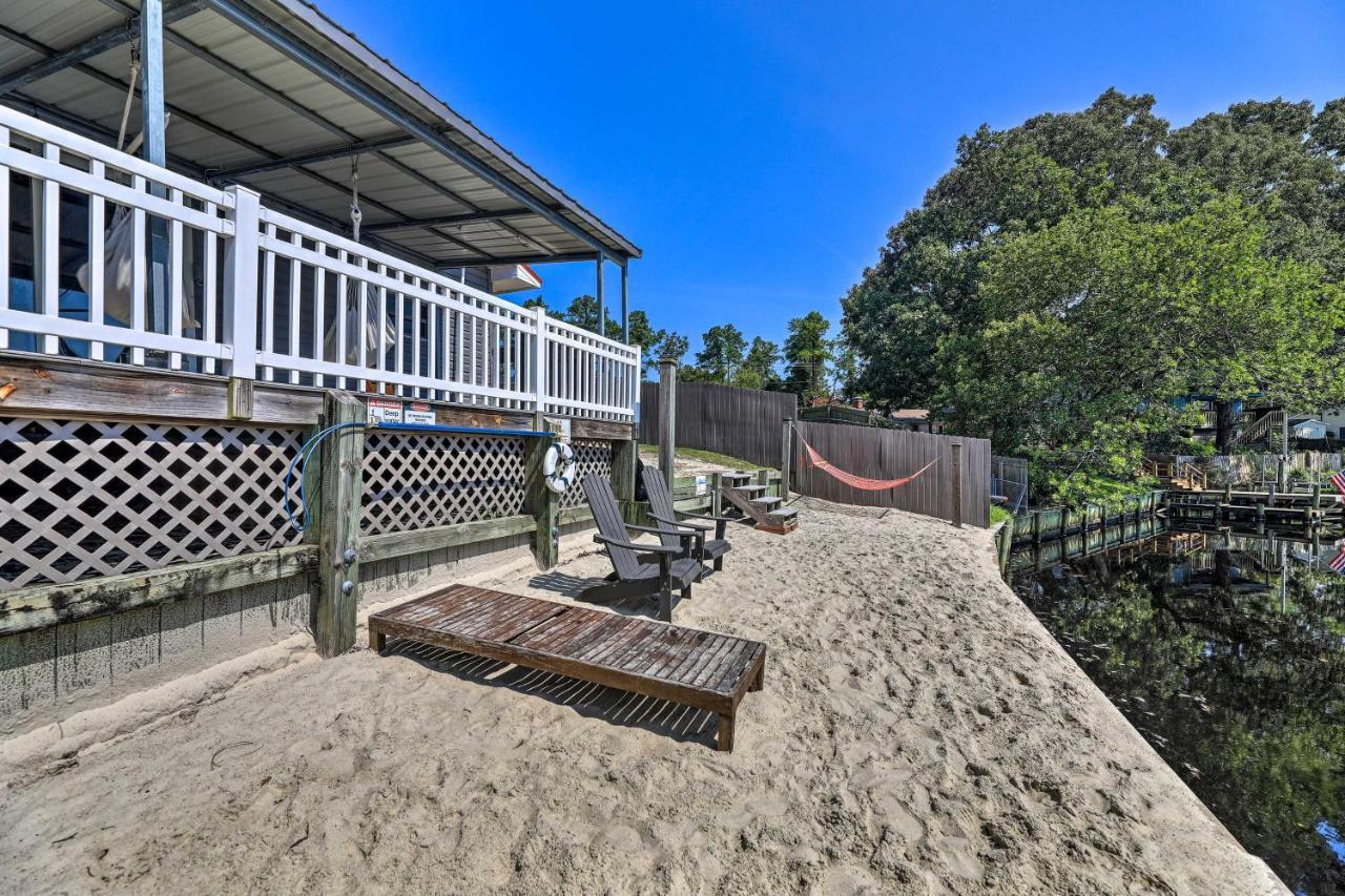 The Grey Goose Waterfront Home With Beach New Bern Exterior photo